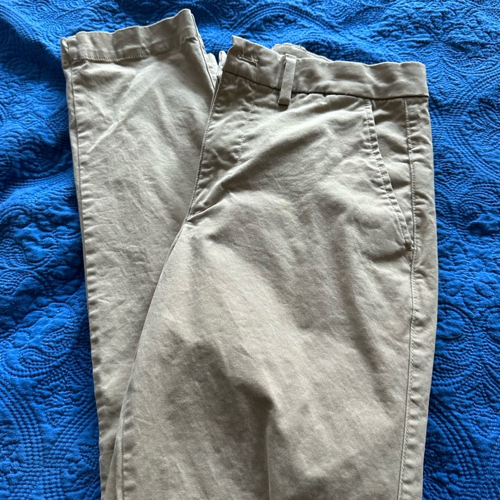 Gap Men’s Khaki Pants
